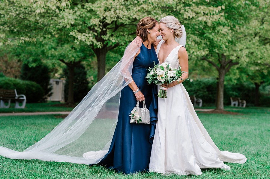 newfields indianapolis wedding photographer