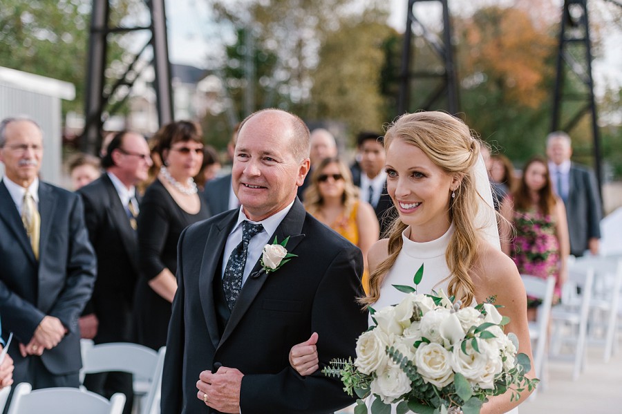 Woolery-mill-bloomington-indiana-wedding-photography-ceremony
