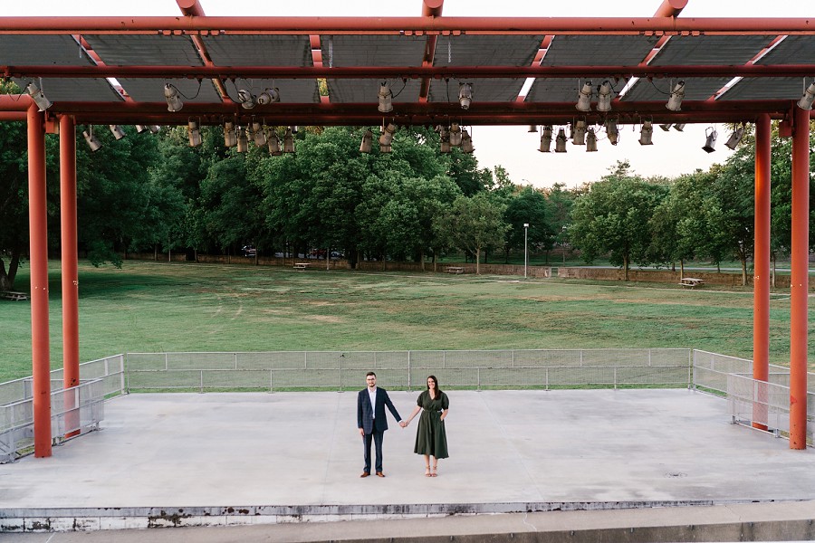 columbus-indiana-architecture-engagement-photography